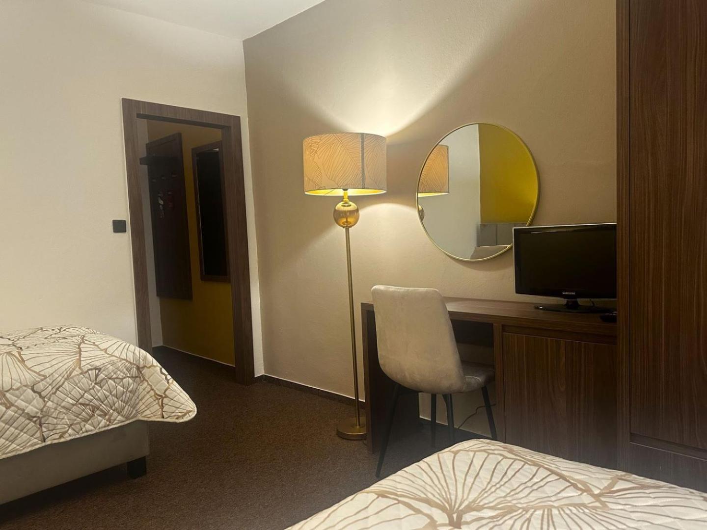 Hotel Zlaty Byk Rimavska Sobota Luaran gambar